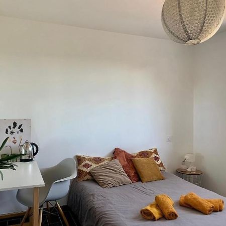Charmante Chambre Dans Une Maison De Campagne Saint-Étienne-de-Fontbellon Extérieur photo